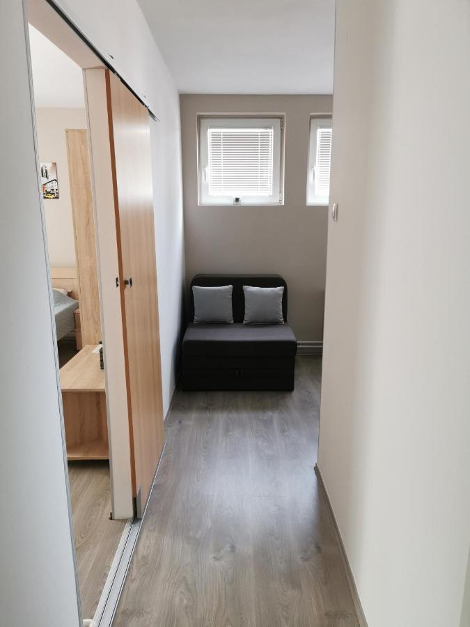 Apartmani Milica ครูเชวัซ ภายนอก รูปภาพ