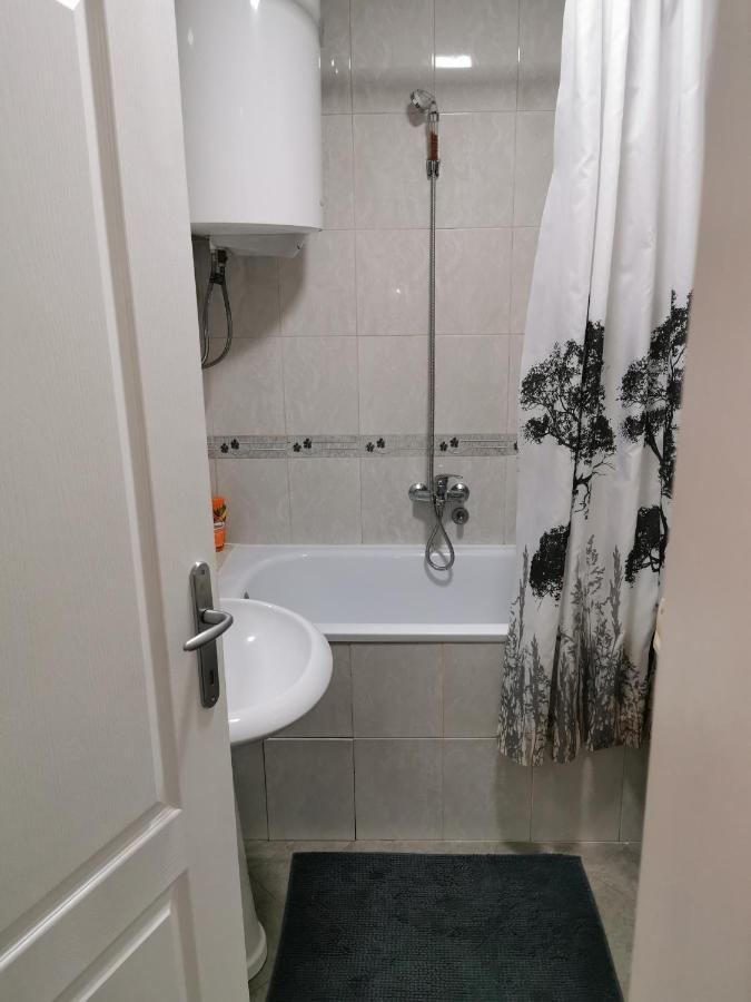 Apartmani Milica ครูเชวัซ ภายนอก รูปภาพ